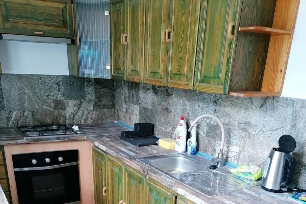 Apartman Blizko Hlavnej Stanice A Centra Mesta Бардеев Екстериор снимка